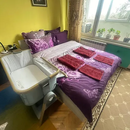 Apartment малък апартамент. Sleep And Fly. *
